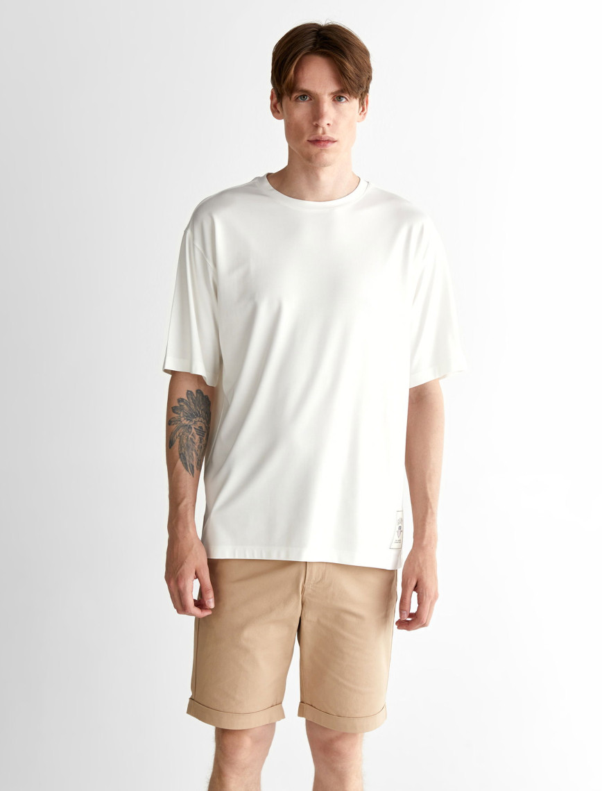 GANT Erkek Krem Relaxed Fit Bisiklet Yaka Logolu T-Shirt GANT Erkek Krem Relaxed Fit Bisiklet Yaka Logolu T-Shirt