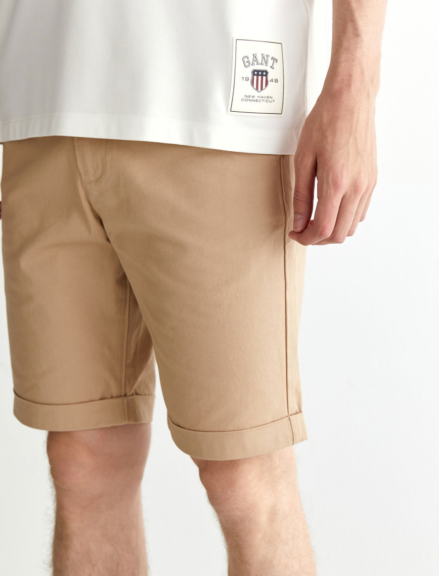 GANT Erkek Krem Relaxed Fit Bisiklet Yaka Logolu T-Shirt GANT Erkek Krem Relaxed Fit Bisiklet Yaka Logolu T-Shirt