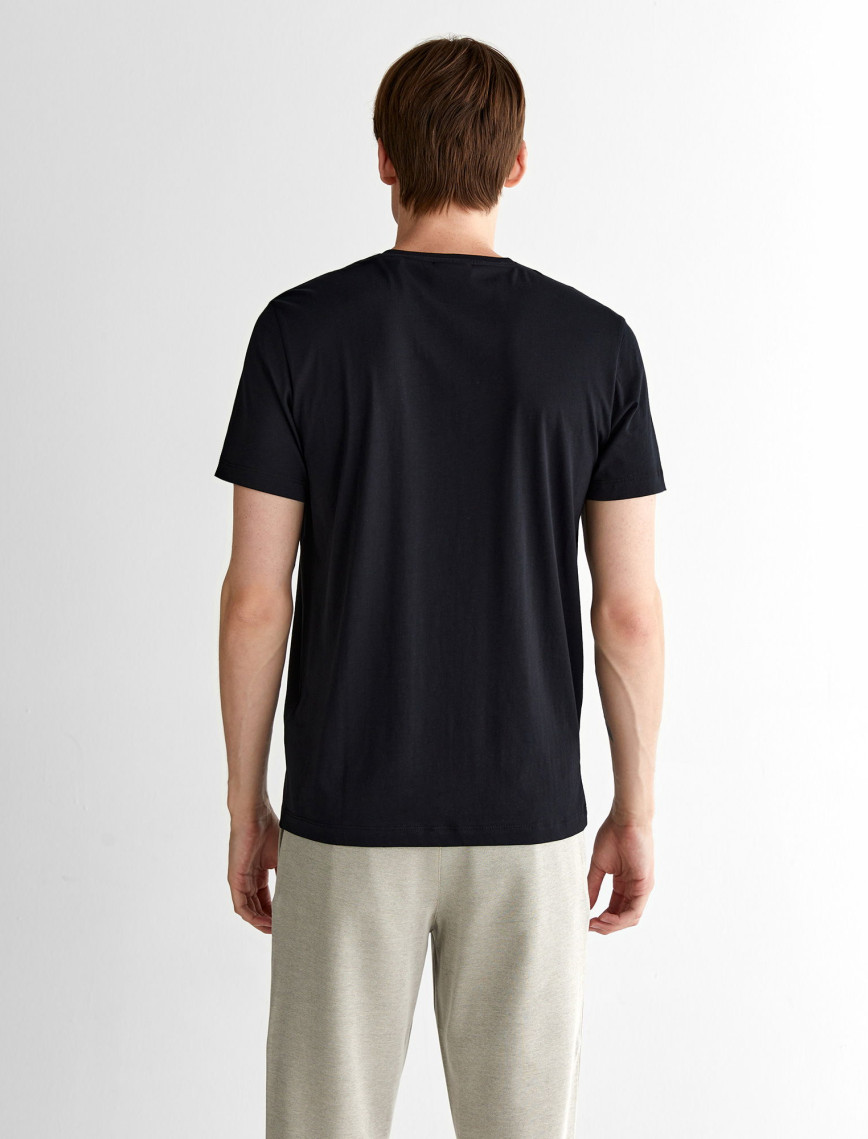 GANT Erkek Siyah Regular Fit Bisiklet Yaka T-Shirt GANT Erkek Siyah Regular Fit Bisiklet Yaka T-Shirt
