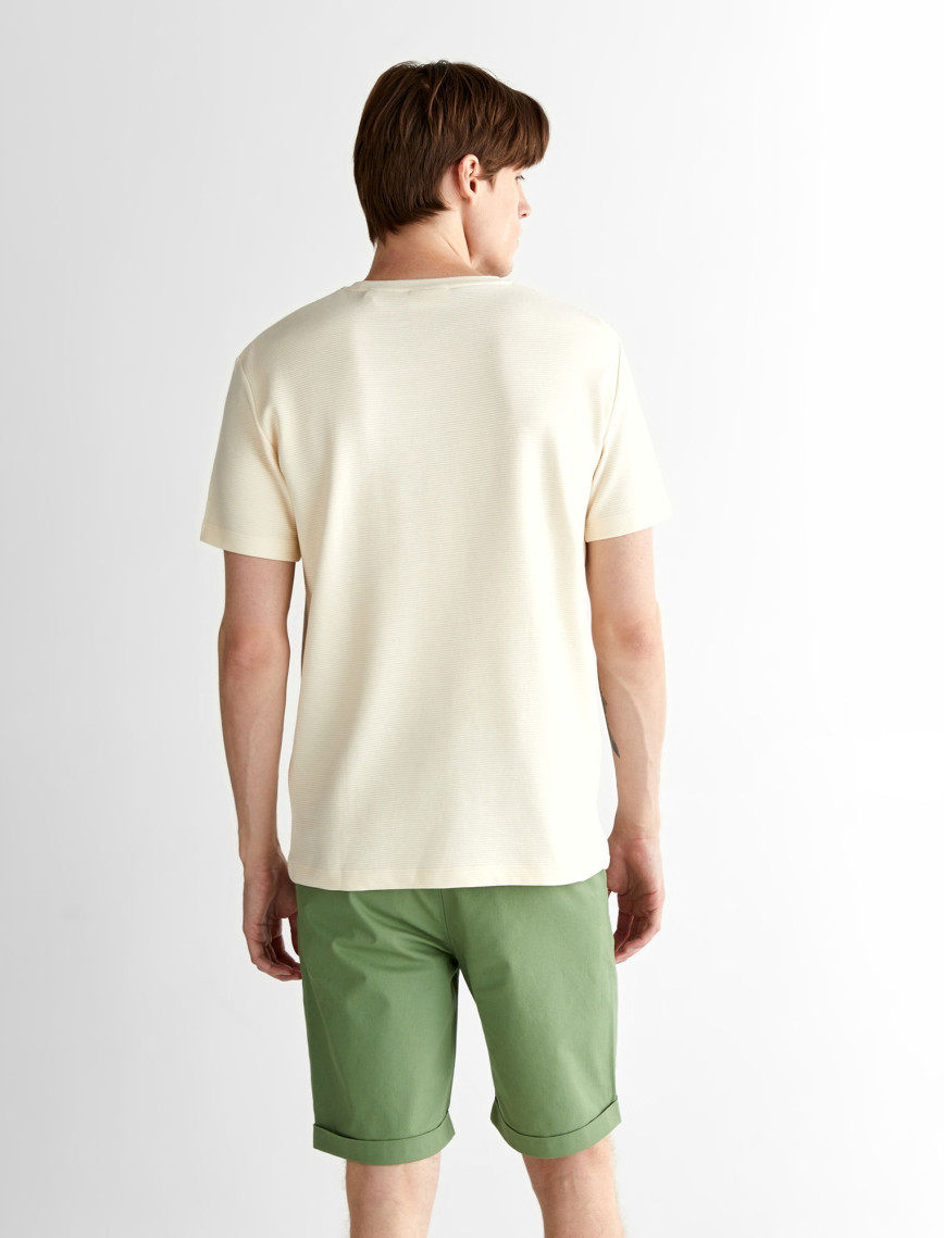 GANT Erkek Krem Regular Fit Bisiklet Yaka T-Shirt GANT Erkek Krem Regular Fit Bisiklet Yaka T-Shirt