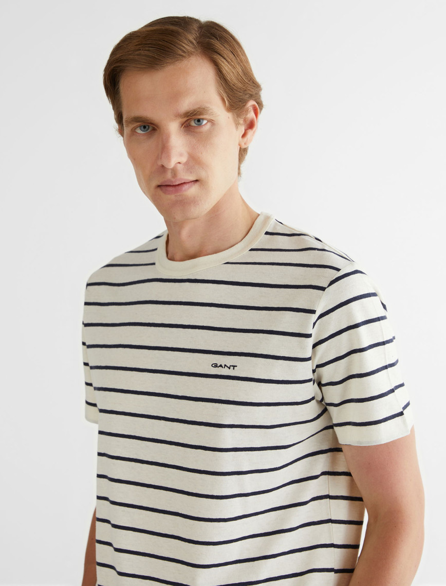 GANT Erkek Krem Regular Fit Bisiklet Yaka Çizgili T-Shirt GANT Erkek Krem Regular Fit Bisiklet Yaka Çizgili T-Shirt