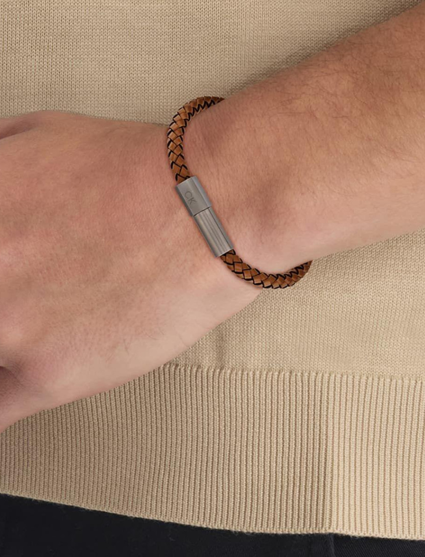 Calvin Klein CKJ35100046 Erkek Bileklik Calvin Klein CKJ35100046 Erkek Bileklik