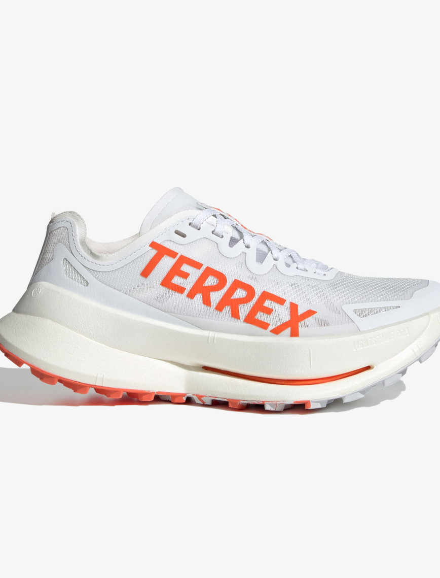 adidas Terrex Agravic Speed Ultra Kadın Beyaz Koşu Ayakkabısı adidas Terrex Agravic Speed Ultra Kadın Beyaz Koşu Ayakkabısı