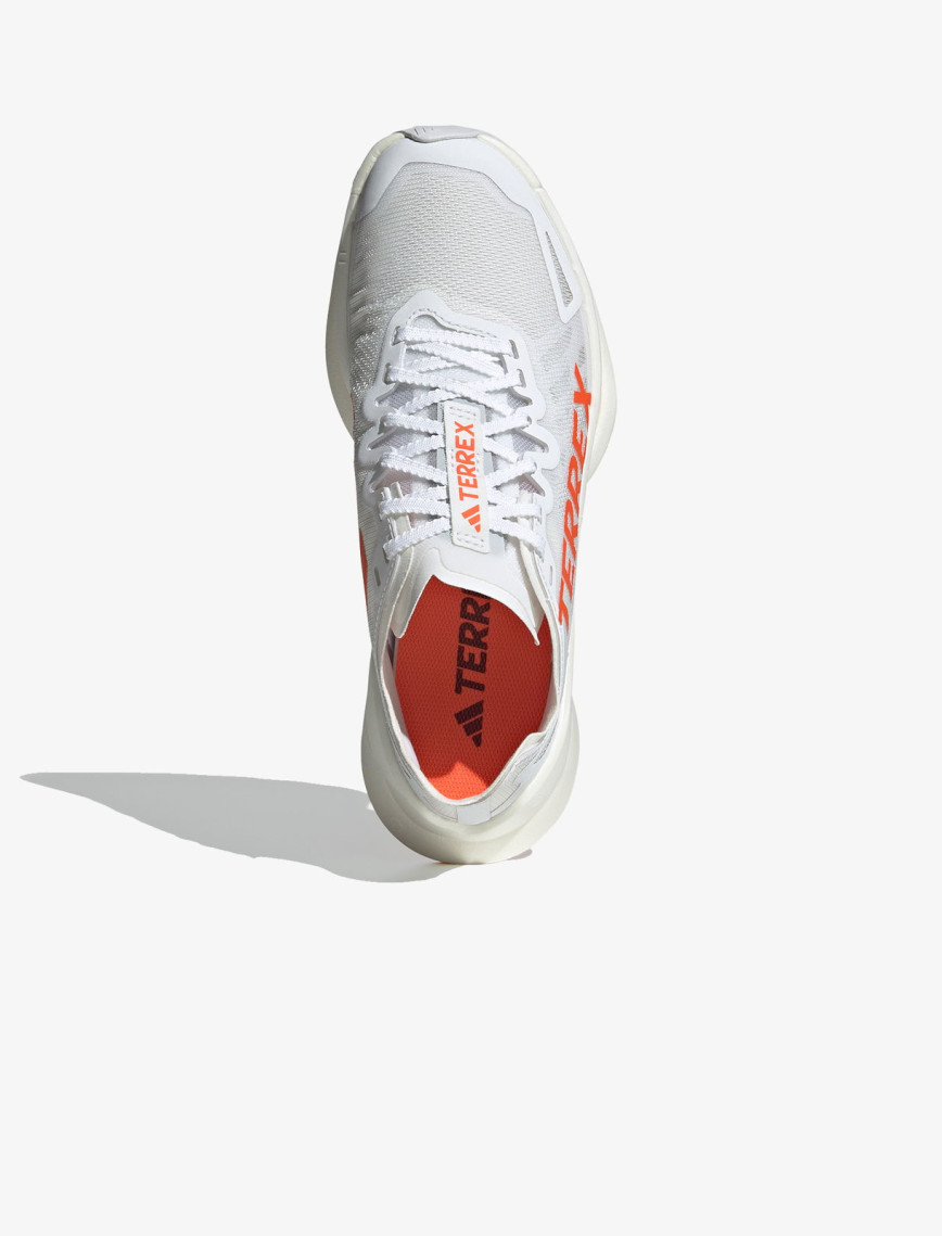 adidas Terrex Agravic Speed Ultra Kadın Beyaz Koşu Ayakkabısı adidas Terrex Agravic Speed Ultra Kadın Beyaz Koşu Ayakkabısı