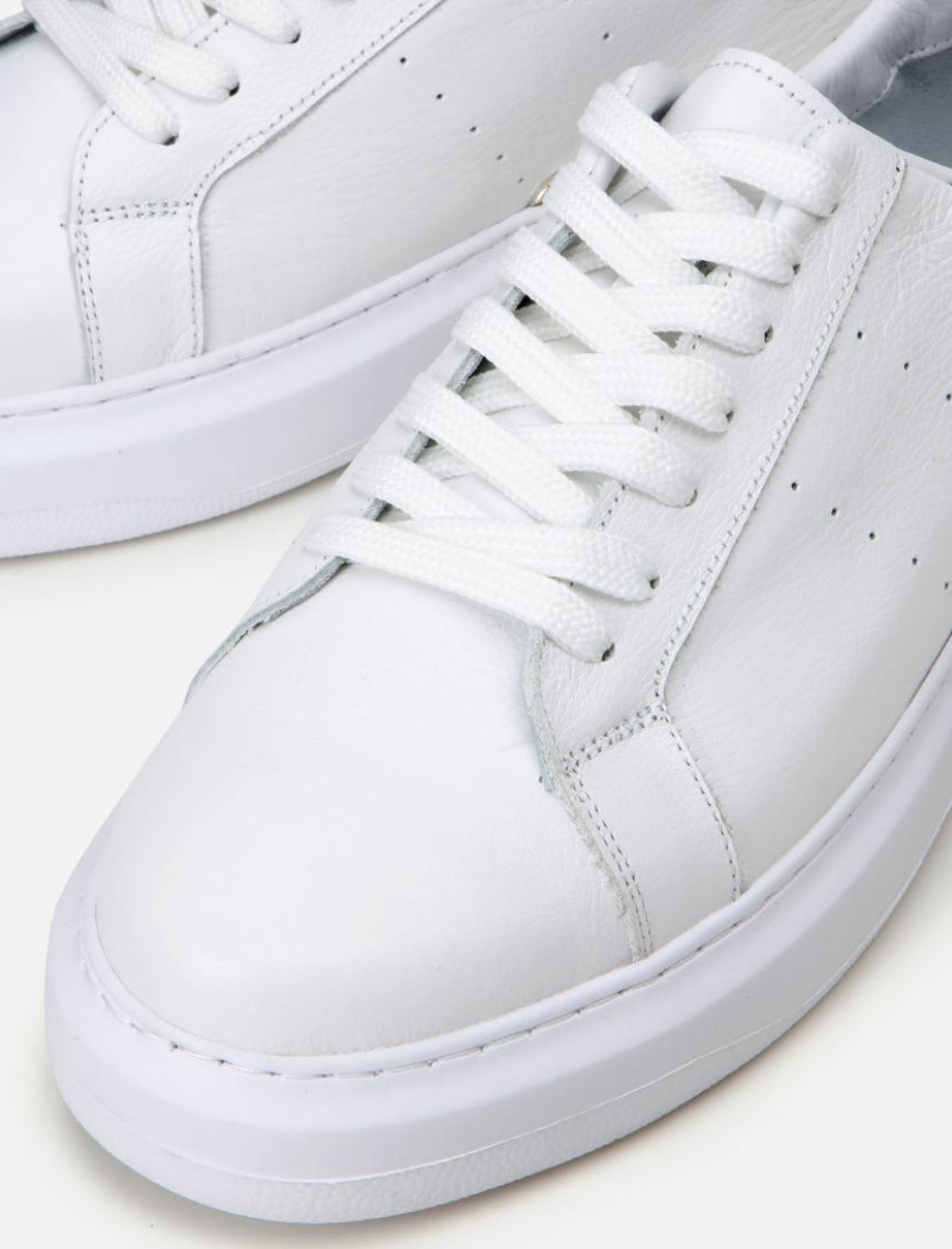 Erkek Deri Beyaz Hafif Tabanlı Spor Ayakkabı Erkek Deri Beyaz Hafif Tabanlı Spor Ayakkabı