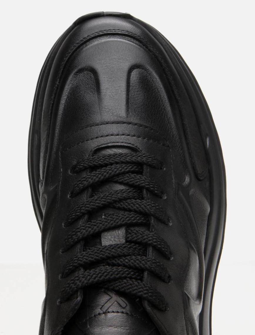Erkek Deri Siyah Kalın Tabanlı Spor Ayakkabı Erkek Deri Siyah Kalın Tabanlı Spor Ayakkabı
