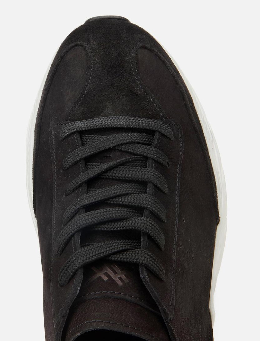 Erkek Nubuk Deri Siyah Ultra Hafif Tabanlı Spor Ayakkabı Erkek Nubuk Deri Siyah Ultra Hafif Tabanlı Spor Ayakkabı