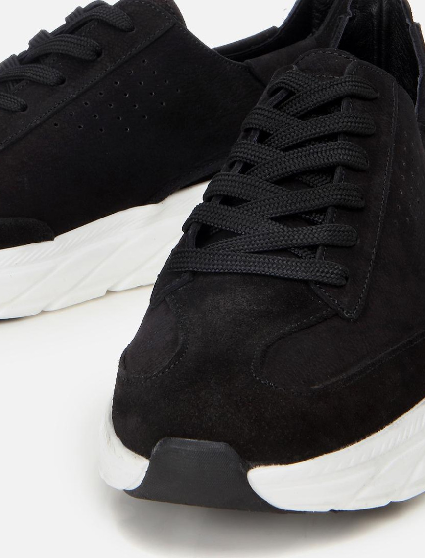 Erkek Nubuk Deri Siyah Ultra Hafif Tabanlı Spor Ayakkabı Erkek Nubuk Deri Siyah Ultra Hafif Tabanlı Spor Ayakkabı