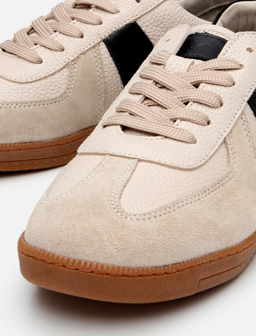 Erkek Süet Deri Bej Spor Ayakkabı Erkek Süet Deri Bej Spor Ayakkabı