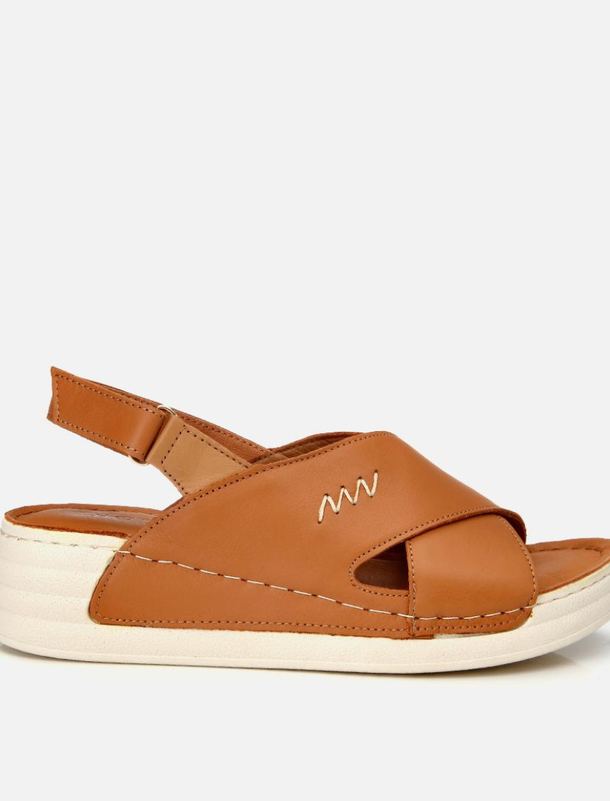 Kadın Deri Bej Ayarlanabilir Comfort Sandalet Kadın Deri Bej Ayarlanabilir Comfort Sandalet