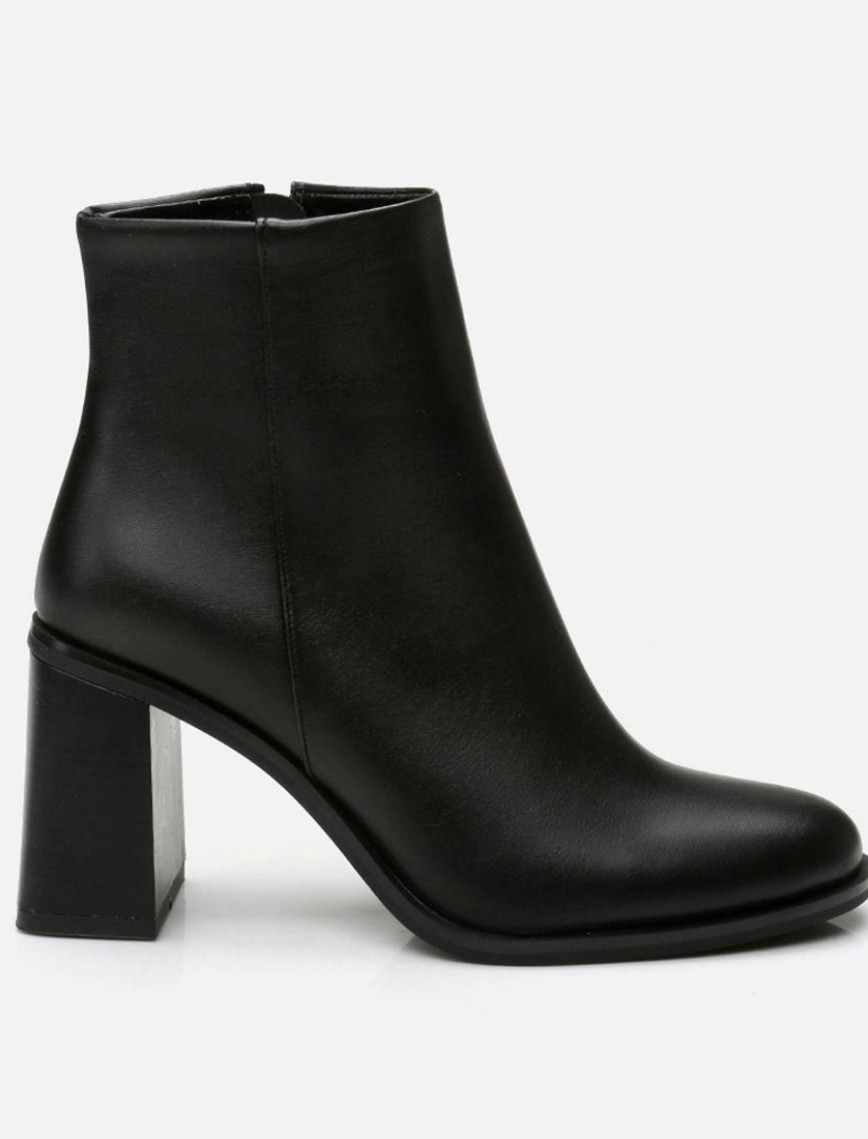 Kadın Siyah Topuklu Bot Kadın Siyah Topuklu Bot
