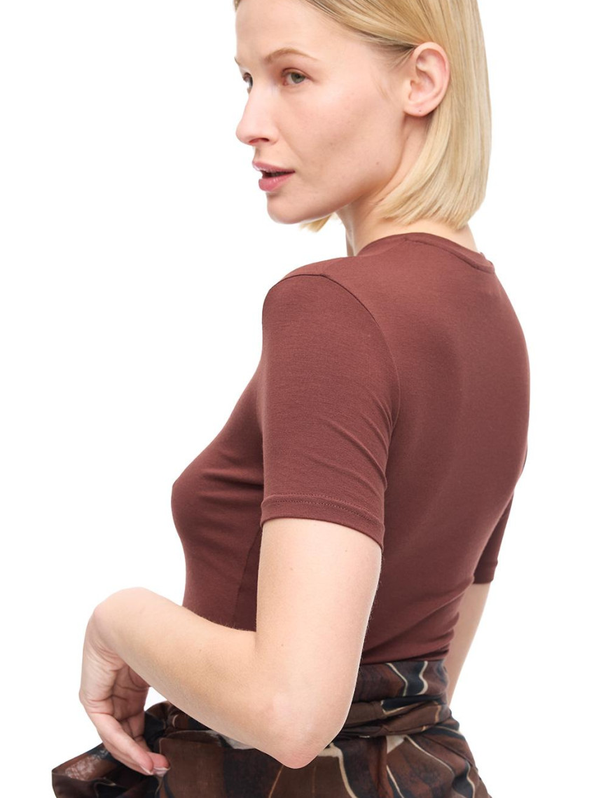 Frien Kahverengi Renk Slim Fit Bisiklet Yaka Takma Kol Tişört Frien Kahverengi Renk Slim Fit Bisiklet Yaka Takma Kol Tişört