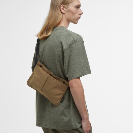 Barbour Transport Omuz Çantası Barbour Transport Omuz Çantası