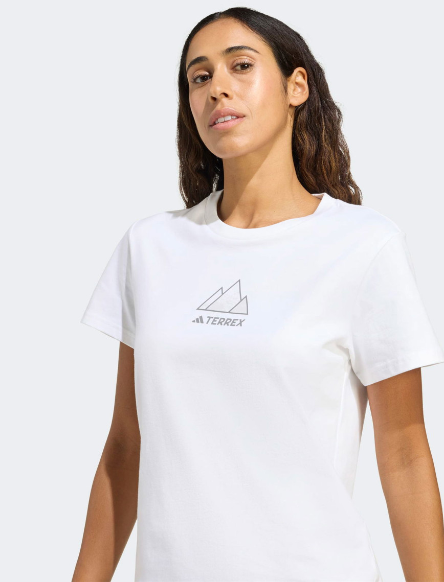 adidas Athlete Kadın Beyaz Yürüyüş T-Shirt adidas Athlete Kadın Beyaz Yürüyüş T-Shirt