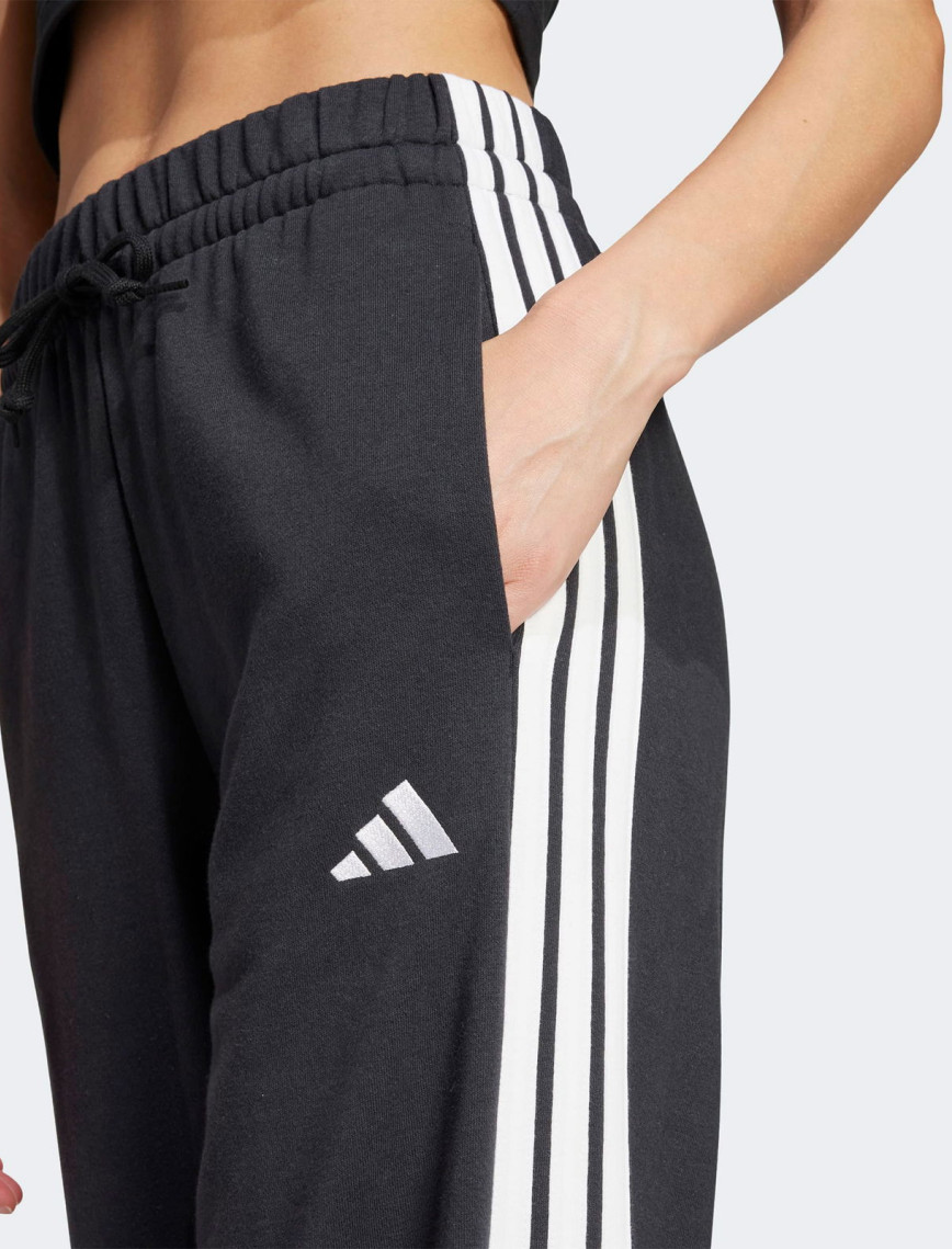 adidas Essentials 3 Stripes Open Hem French Terry Kadın Siyah Eşofman Altı adidas Essentials 3 Stripes Open Hem French Terry Kadın Siyah Eşofman Altı