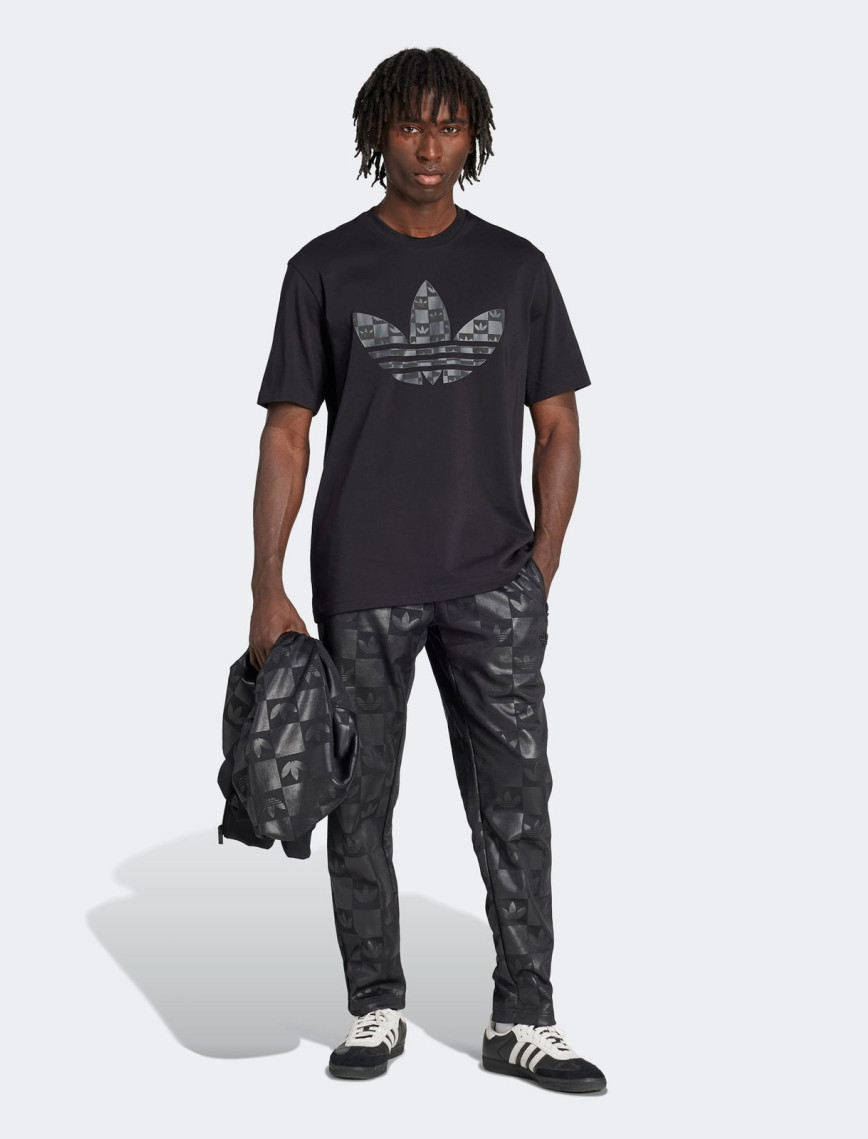 adidas Graphic Erkek Siyah T-Shirt adidas Graphic Erkek Siyah T-Shirt
