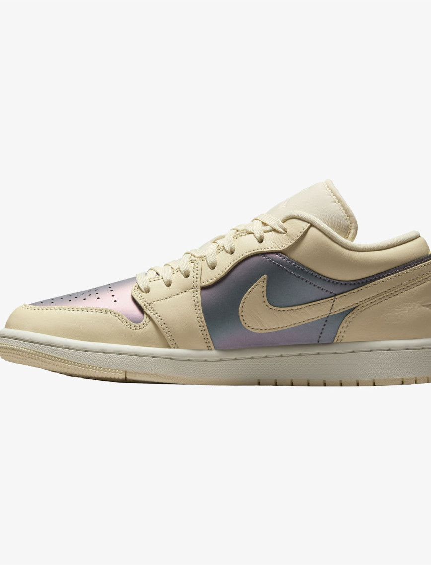 Jordan Air 1 Low SE Kadın Bej Spor Ayakkabı Jordan Air 1 Low SE Kadın Bej Spor Ayakkabı