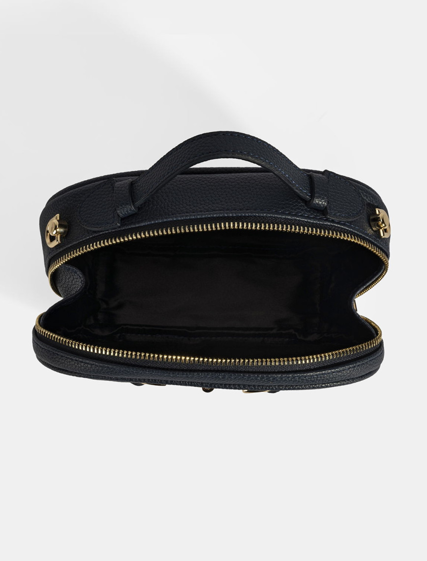 Kadın Lacivert Omuz Çantası Kadın Lacivert Omuz Çantası