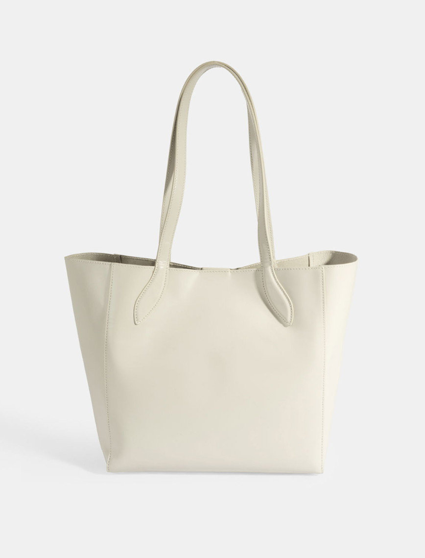 Kadın Beyaz Deri Omuz Çantası Kadın Beyaz Deri Omuz Çantası