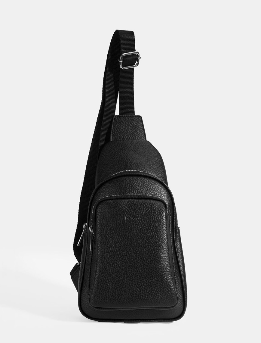 Erkek Siyah Çapraz Postacı Çantası Erkek Siyah Çapraz Postacı Çantası