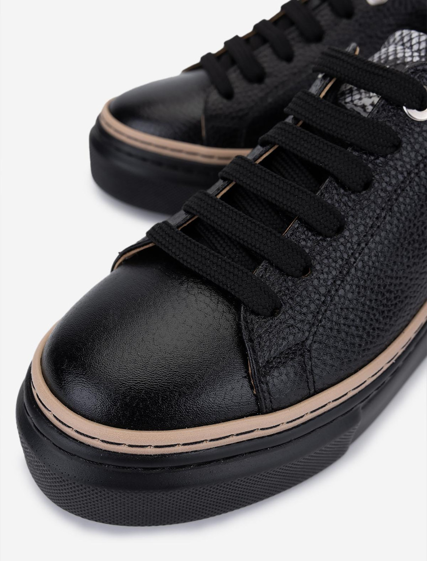 Valmenti Kadın Siyah Floter Sneakers & Spor Ayakkabı Valmenti Kadın Siyah Floter Sneakers & Spor Ayakkabı