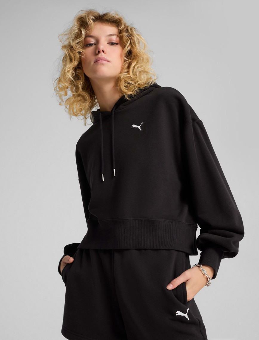 Puma Wardrobe Essential Cropped Kadın Siyah Sweatshirt Puma Wardrobe Essential Cropped Kadın Siyah Sweatshirt