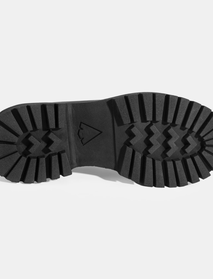 Kadın Siyah Metal Aksesuarlı Rugan Loafer Kadın Siyah Metal Aksesuarlı Rugan Loafer