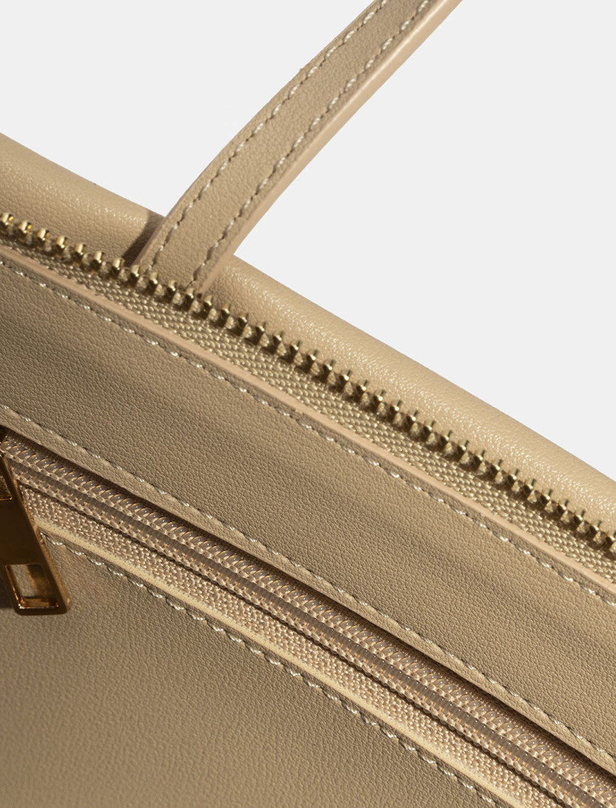 Kadın Krem Omuz Çantası Kadın Krem Omuz Çantası