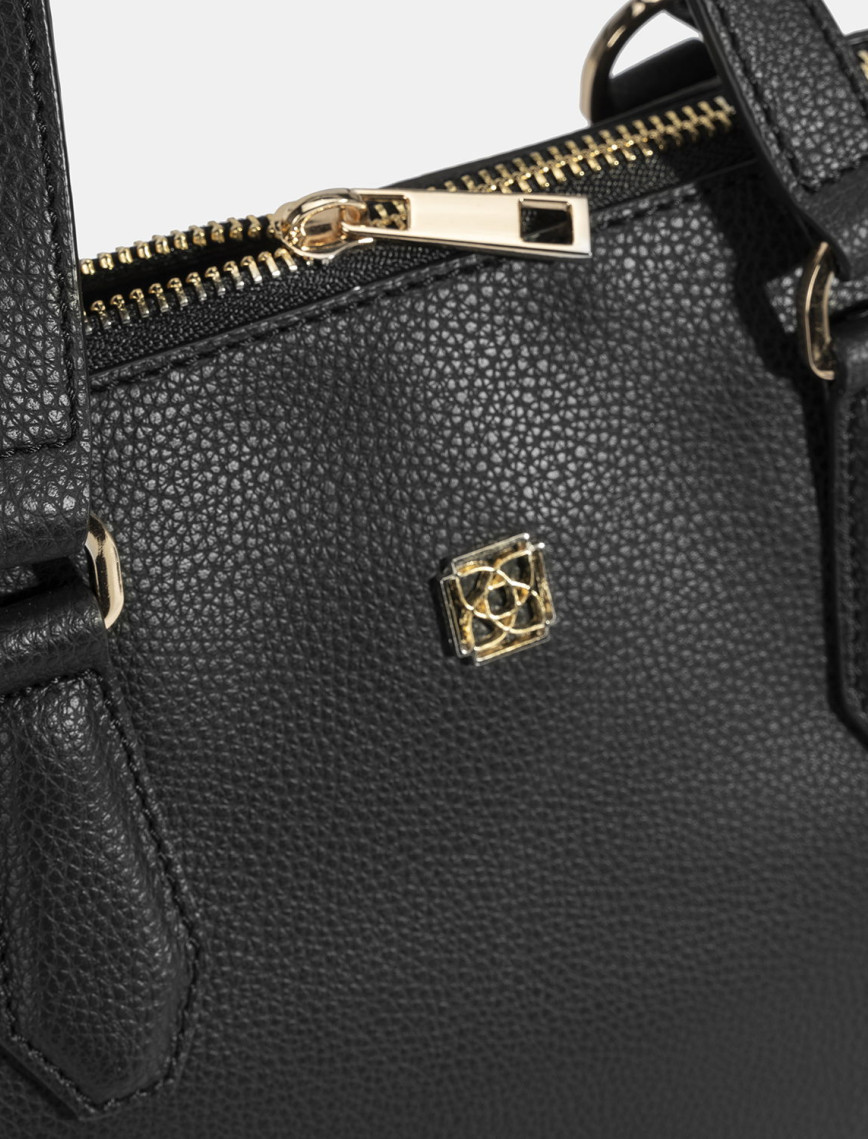 Kadın Siyah Omuz Çantası Kadın Siyah Omuz Çantası