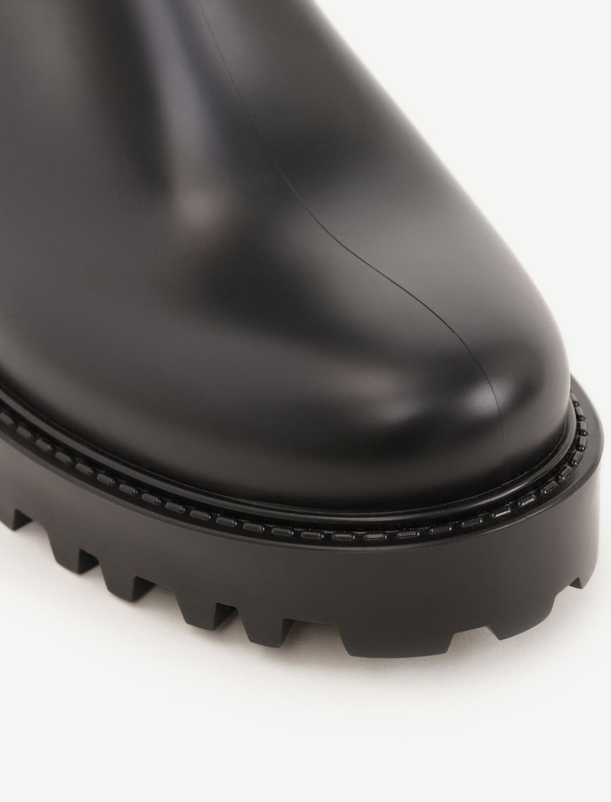 YARGICI Toka Detaylı Kısa Yağmur Botu YARGICI Toka Detaylı Kısa Yağmur Botu