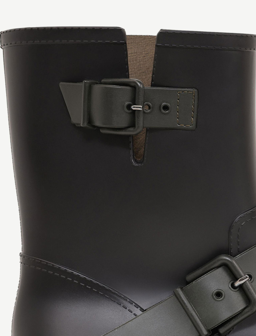 YARGICI Toka Detaylı Kısa Yağmur Botu YARGICI Toka Detaylı Kısa Yağmur Botu