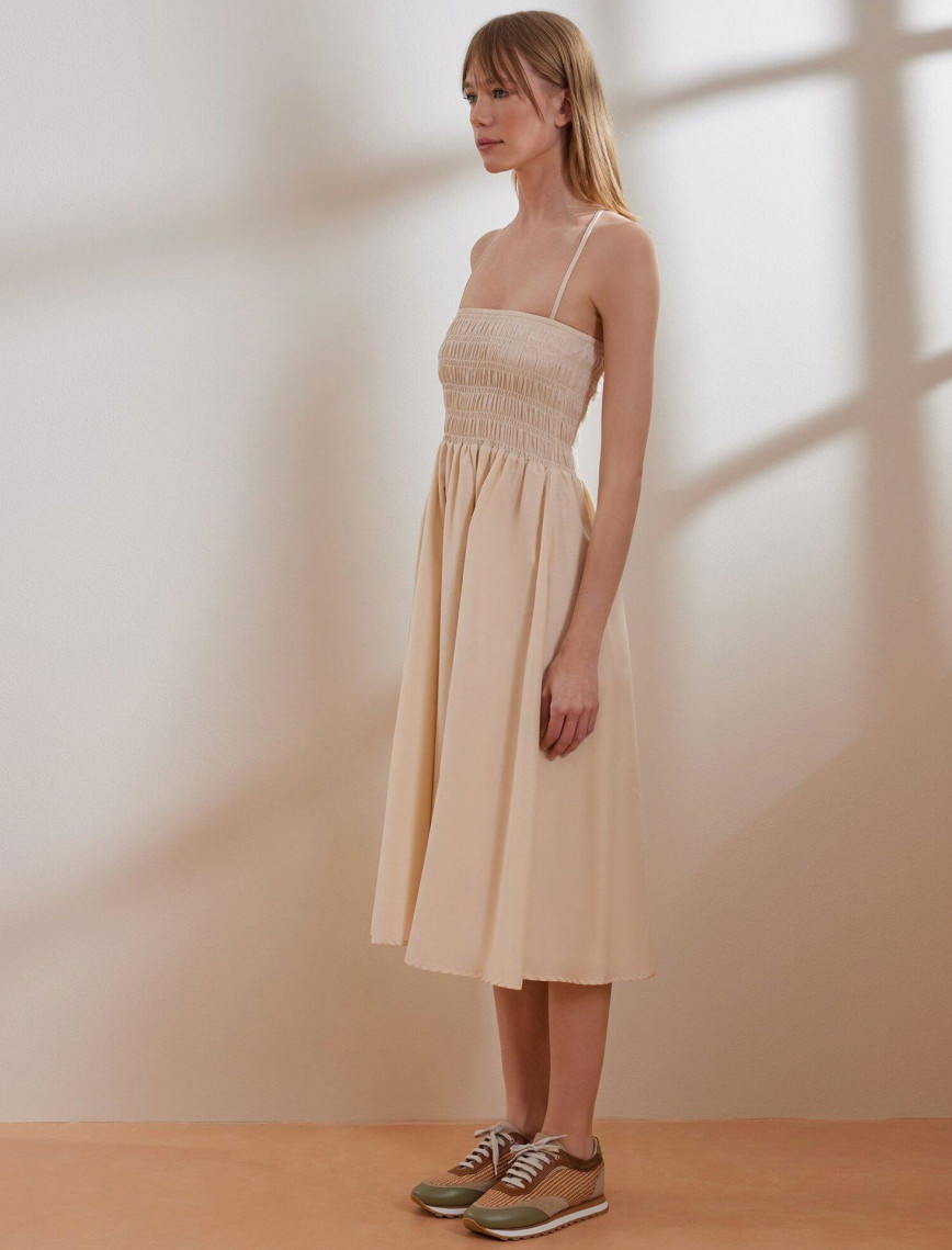 YARGICI Düz Yaka Askılı Elbise YARGICI Düz Yaka Askılı Elbise