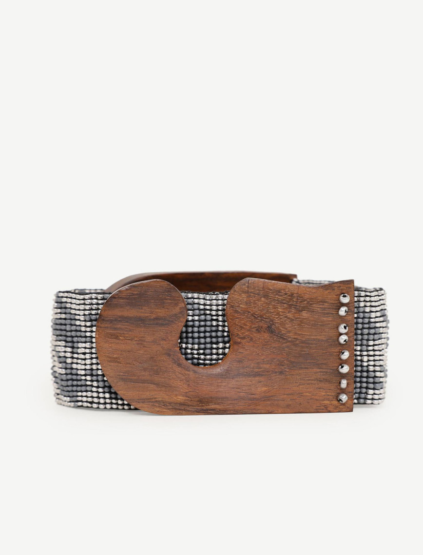 YARGICI Ahşap Tokalı Ve Kaz Ayağı Desenli Boncuk Işleme Kemer YARGICI Ahşap Tokalı Ve Kaz Ayağı Desenli Boncuk Işleme Kemer