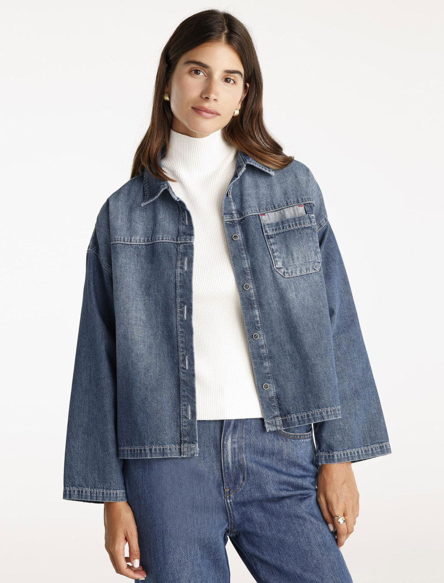 YARGICI Çift Cep Detaylı Denim Gömlek YARGICI Çift Cep Detaylı Denim Gömlek