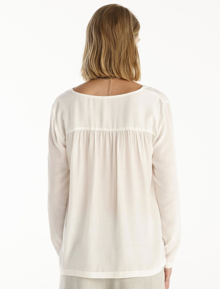 YARGICI V Yaka Gömlek YARGICI V Yaka Gömlek