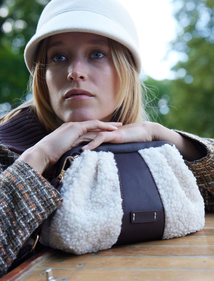 YARGICI Örgü Detaylı Yün Şapka YARGICI Örgü Detaylı Yün Şapka