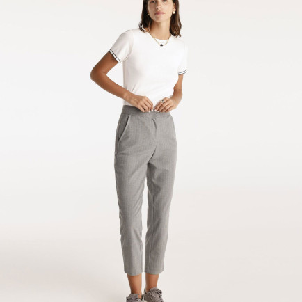 YARGICI Biye Detaylı Pantolon YARGICI Biye Detaylı Pantolon