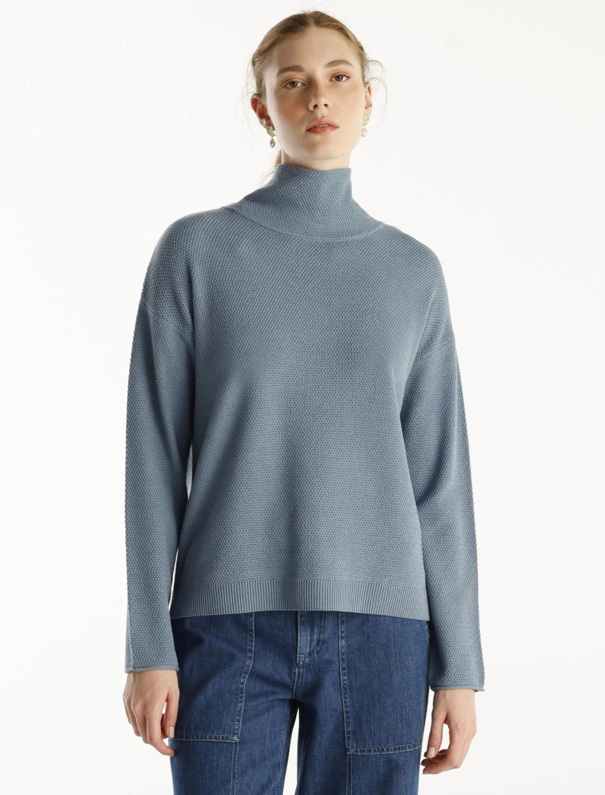 YARGICI Geniş Dik Yakalı Kazak YARGICI Geniş Dik Yakalı Kazak