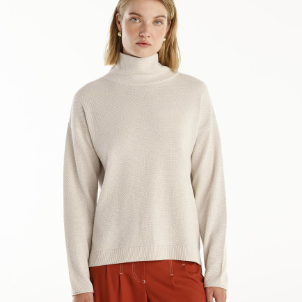 YARGICI Geniş Dik Yakalı Kazak YARGICI Geniş Dik Yakalı Kazak