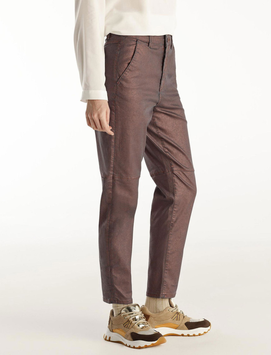 YARGICI Kesik Detaylı Yüksek Bel Düz Kesim Pantolon YARGICI Kesik Detaylı Yüksek Bel Düz Kesim Pantolon