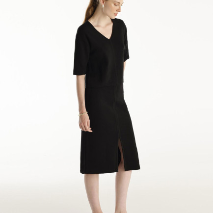 YARGICI V-Yakalı Kazak YARGICI V-Yakalı Kazak