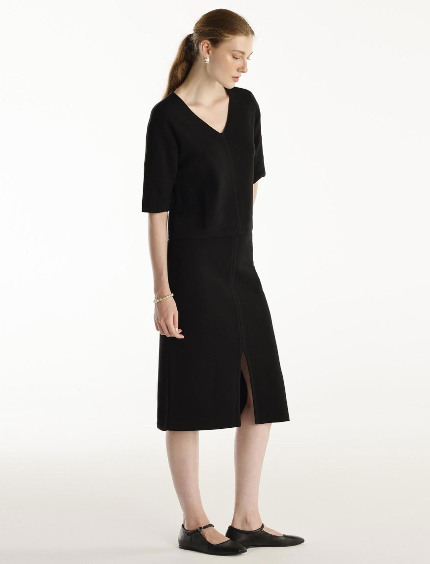 YARGICI V-Yakalı Kazak YARGICI V-Yakalı Kazak