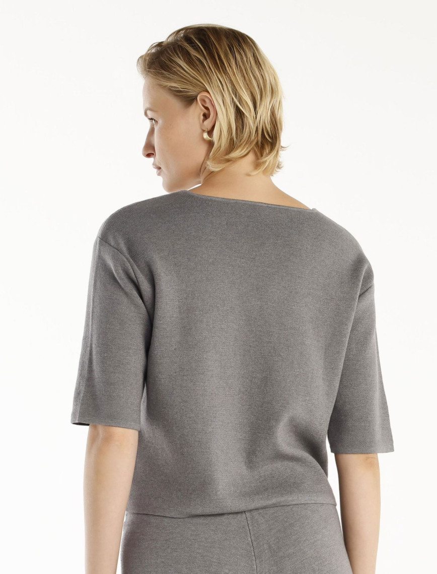 YARGICI V-Yakalı Kazak YARGICI V-Yakalı Kazak