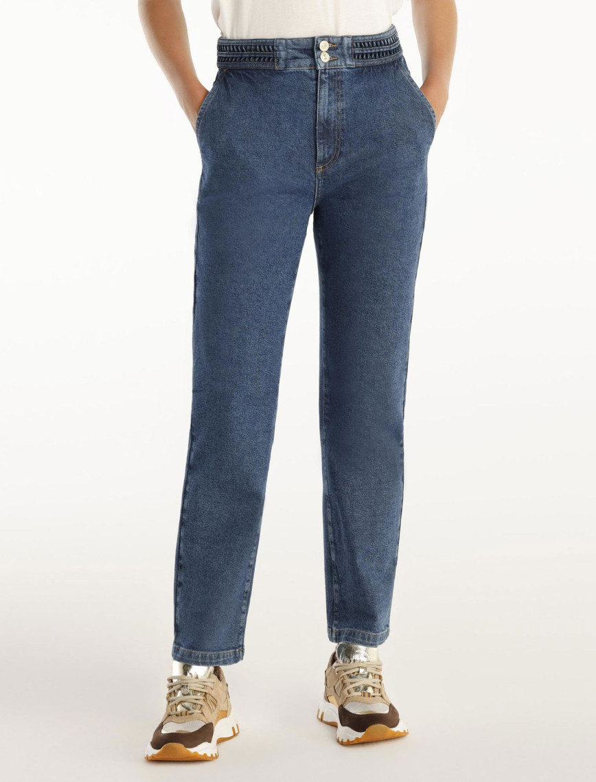 YARGICI Nakış Detaylı Yüksek Bel Denim Pantolon YARGICI Nakış Detaylı Yüksek Bel Denim Pantolon