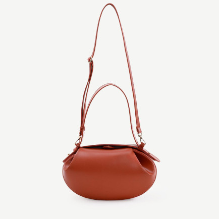 YARGICI Silindir Formlu Omuz Çantası YARGICI Silindir Formlu Omuz Çantası