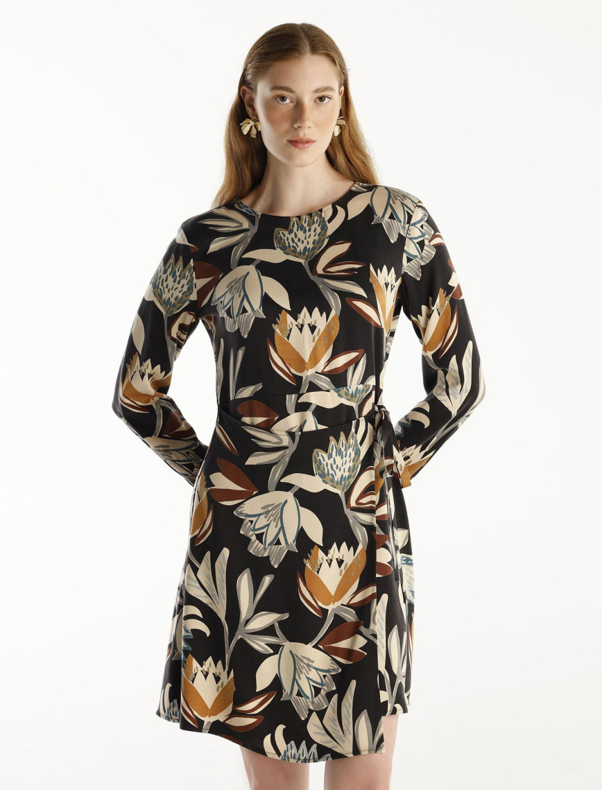 YARGICI Bisiklet Yaka Uzun Kollu Kısa Elbise