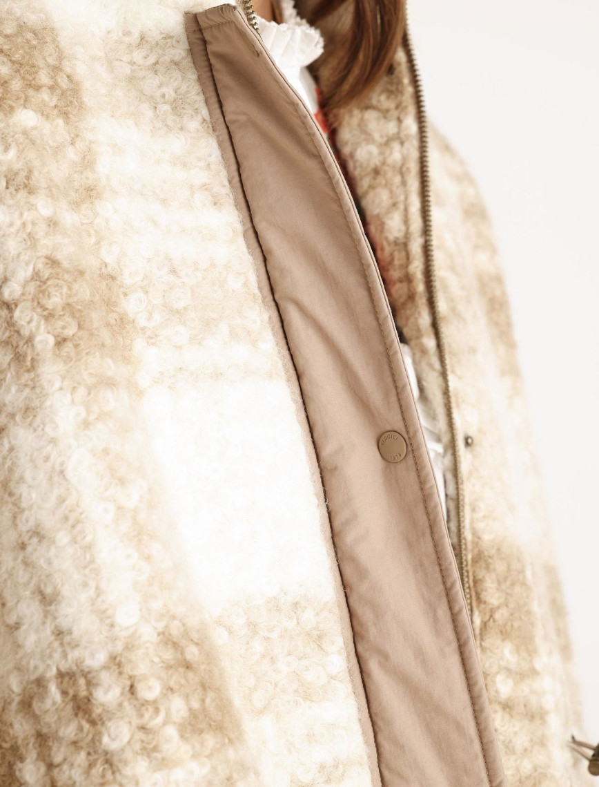 YARGICI Beli Lastikli Çıtçıtlı Palto YARGICI Beli Lastikli Çıtçıtlı Palto