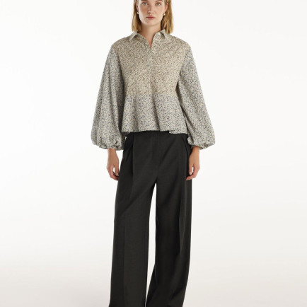 YARGICI Yarım Patlı Balon Kollu Bluz YARGICI Yarım Patlı Balon Kollu Bluz