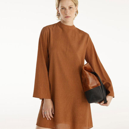 YARGICI Bisiklet Yaka Uzun Kollu Kısa Elbise