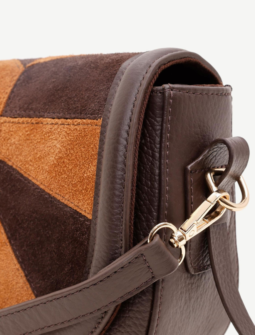 YARGICI Patch Detaylı Çapraz Çanta YARGICI Patch Detaylı Çapraz Çanta